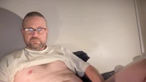 Snapshot of kingsizetease chatting on June 11, 12:14 pm kingsizetease online show from June 11, 12:14 pm