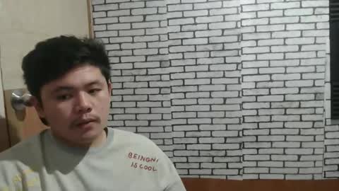 Yuki online show from February 24, 7:12 pm