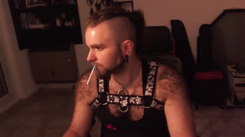 Snapshot of kinkracc chatting on September 18, 7:10 am kinkRacc online show from September 18, 7:10 am