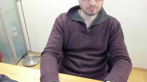 kinksubbydubby online show from November 19, 7:03 pm