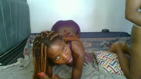 kinky_aria online show from November 16, 11:21 pm