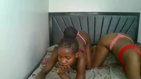 kinky_aria online show from November 26, 8:43 pm