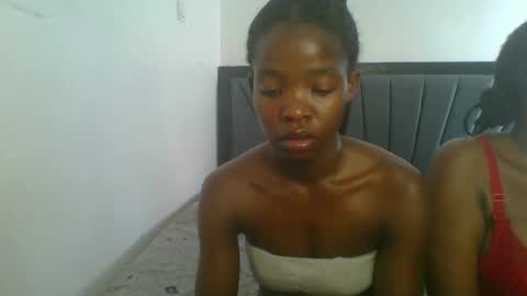 kinky_aria online show from December 13, 8:25 pm