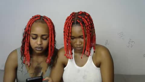 Snapshot of kinky_secrett chatting on September 15, 8:25 am Cupshee and cushey online show from September 15, 8:25 am