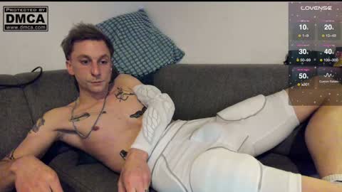 kinky_spidey online show from December 29, 5:01 pm