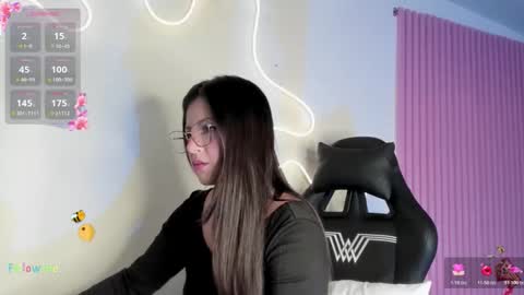 kinky yeyns online show from March 1, 11:29 pm