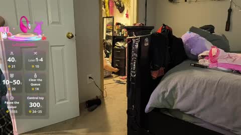 kinkybratab online show from April 19, 2:44 am