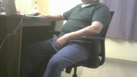 Snapshot of kinkyguy7979 chatting on November 22, 4:50 pm kinkyguy7979 online show from November 22, 4:50 pm