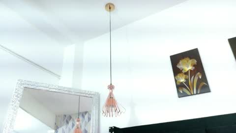 MISS RYN  online show from April 12, 12:10 pm