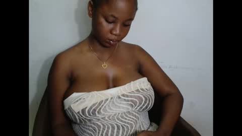 kinkyjuicexx online show from March 31, 10:59 am