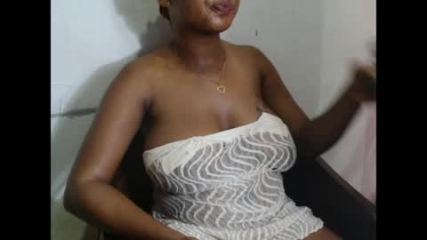 kinkyjuicexx online show from April 6, 10:22 pm