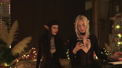 kinkylina_ online show from December 26, 6:54 pm