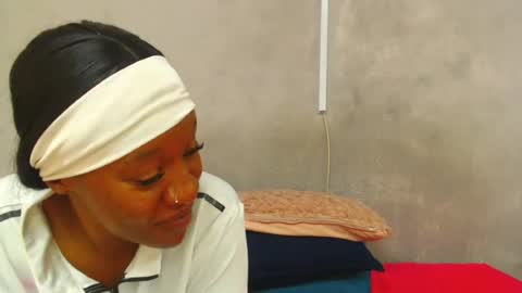 Snapshot of kinkynaghty chatting on June 18, 6:35 am kinkynaghty online show from June 18, 6:35 am