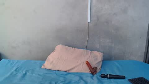 Snapshot of kinkynaghty chatting on July 16, 12:44 pm kinkynaghty online show from July 16, 12:44 pm