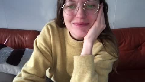 Mary the Soulmate online show from December 11, 10:36 am