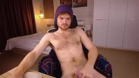 Snapshot of kinkypumpkin chatting on May 17, 3:37 am Kenny online show from May 17, 3:37 am