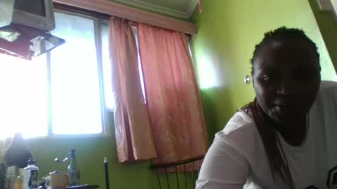 Snapshot of kinkyroey123 chatting on July 19, 5:44 am kinkyroey123 online show from July 19, 5:44 am