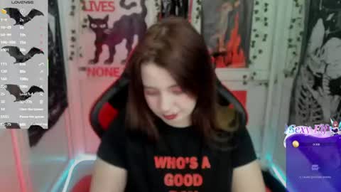 Snapshot of kinkysuka_ chatting on July 17, 1:18 pm meow online show from July 17, 1:18 pm