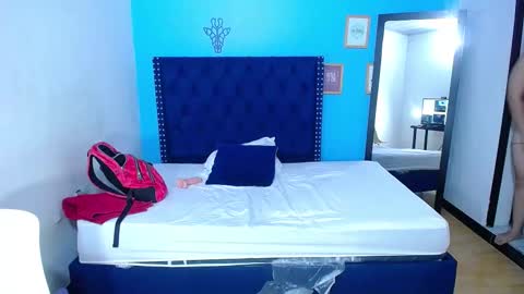 Snapshot of kinkyy_redhead chatting on January 21, 2:37 pm kinkyy_redhead online show from January 21, 2:37 pm