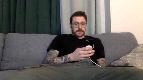 kinnkybwc online show from April 4, 2:32 am