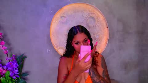  CALL ME KINSLEY  online show from March 24, 4:17 am