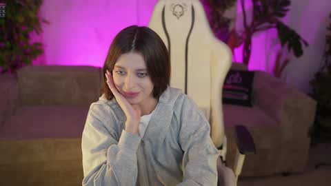 Sweet girls online show from December 21, 9:55 pm