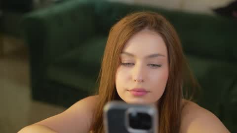 Snapshot of kira0541 chatting on April 18, 7:58 pm Sweet girls online show from April 18, 7:58 pm