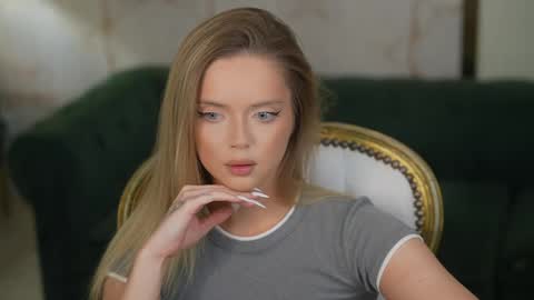 Snapshot of kira0541 chatting on May 28, 7:16 am Sweet girls online show from May 28, 7:16 am