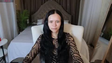 kira_bliss_ online show from July 8, 1:32 am