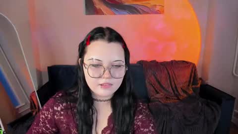 kira online show from February 12, 1:33 am