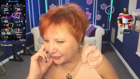 Snapshot of kira_kennet chatting on September 24, 7:23 am Kira Kennet online show from September 24, 7:23 am