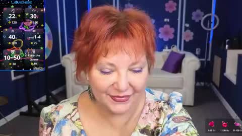 Snapshot of kira_kennet chatting on September 25, 6:39 am Kira Kennet online show from September 25, 6:39 am