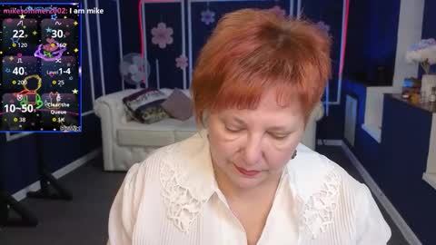 Snapshot of kira_kennet chatting on October 19, 7:09 am Kira Kennet online show from October 19, 7:09 am
