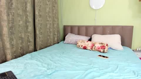 Kira online show from December 2, 6:20 am