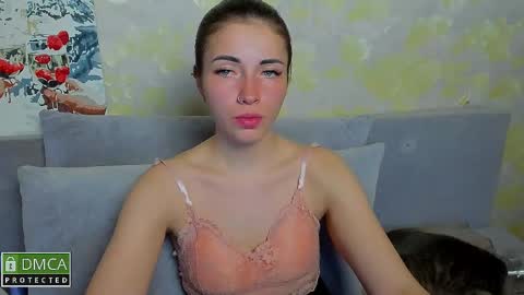 Snapshot of kira_moon_1 chatting on April 28, 6:46 pm Kira online show from April 28, 6:46 pm