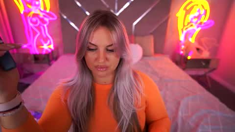 Snapshot of kiracandys chatting on September 21, 8:21 pm Kira online show from September 21, 8:21 pm