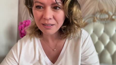 KiraDivine online show from March 25, 12:11 pm