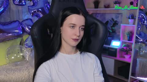 Snapshot of kiralilime chatting on December 13, 2:43 am Kira online show from December 13, 2:43 am