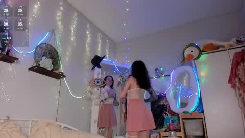 little vampire online show from June 3, 3:31 am