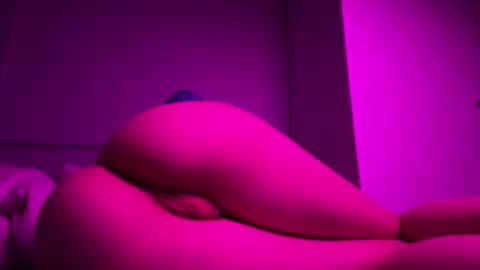 kiralove1919 online show from January 17, 2:33 pm