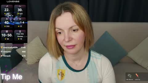 kiramartins cat online show from March 30, 11:22 am