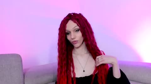 Kira online show from June 3, 2:33 pm