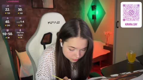 Snapshot of kirarasay chatting on January 22, 7:14 am Kira online show from January 22, 7:14 am