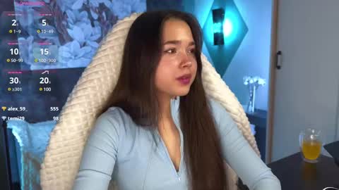 Snapshot of kirarasay chatting on February 12, 12:01 pm Kira online show from February 12, 12:01 pm