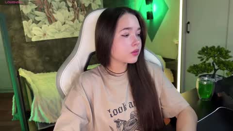 Snapshot of kirarasay chatting on February 22, 9:12 am Kira online show from February 22, 9:12 am