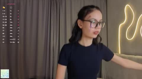 Snapshot of kirbycallaro chatting on February 23, 6:16 pm Miko online show from February 23, 6:16 pm