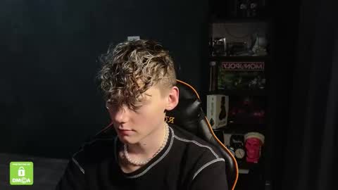 Kirill and Andrey online show from November 24, 9:36 pm