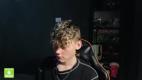 Kirill and Andrey online show from November 25, 1:55 pm