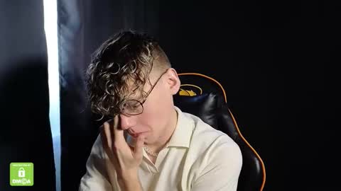 Kirill and Andrey online show from January 7, 11:12 am