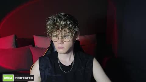 Kirill and Andrey online show from March 31, 1:33 pm